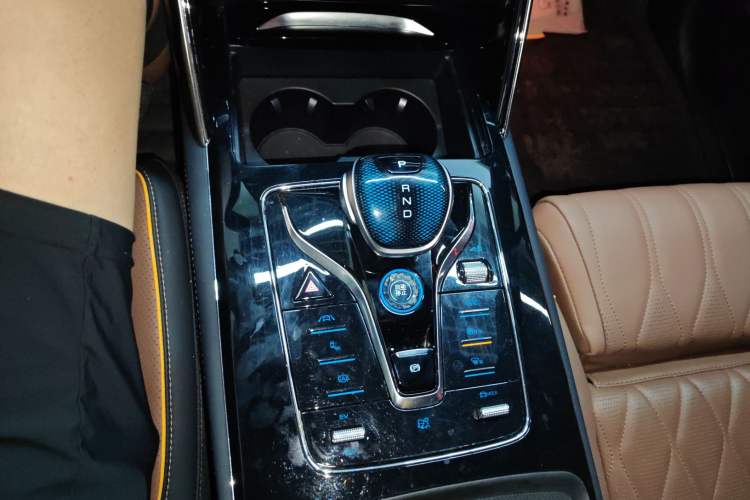 Used BYD Tang New Energy 2021 DM-i 112KM Prestige Model
