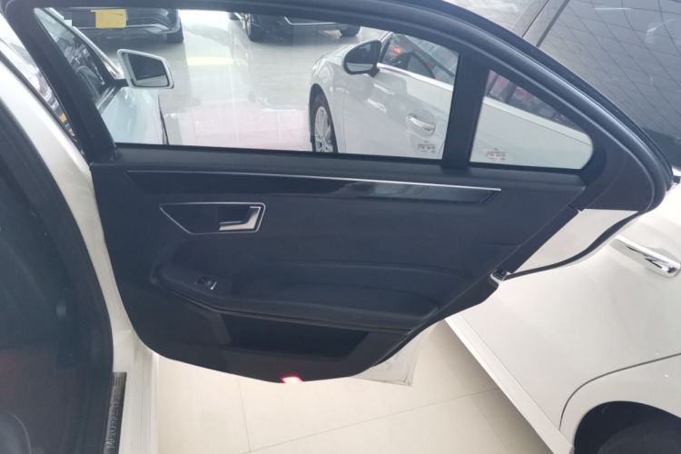 Used Mercedes-Benz E-Class 2015 Revised E 180 L Sport Edition
