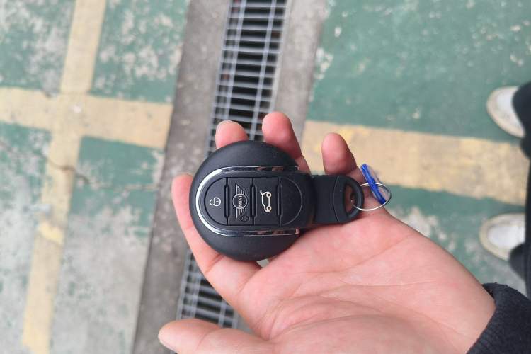 Used MINI MINI 2021 1.5T COOPER Artist