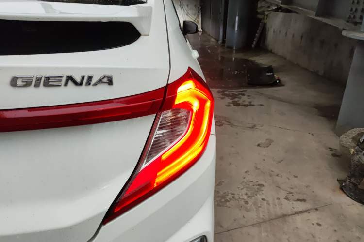 Used Honda Gienia 2017 1.5L CVT Classic Edition