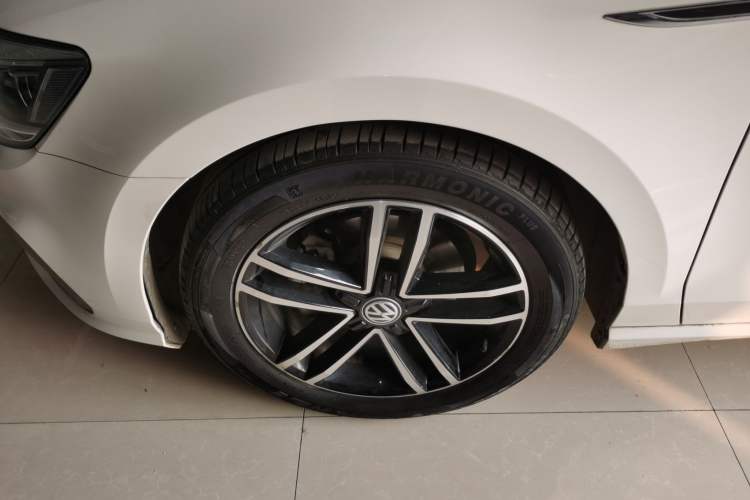 Used Volkswagen Lamando 2019 280TSI DSG Comfort Edition China VI standard