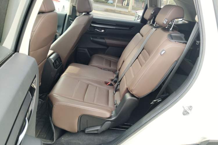 Used Honda CR-V 2023 240TURBO Two-Wheel Drive Deluxe Edition 7 Seats
