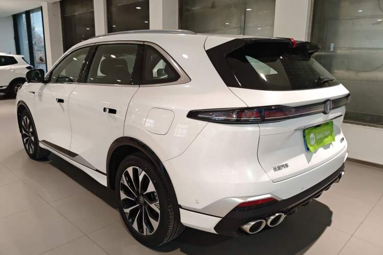 Used Changan CS75 PLUS 2025 4th Generation UItra 2.0T New Blue Whale Smart Intelligent Powertrain Version