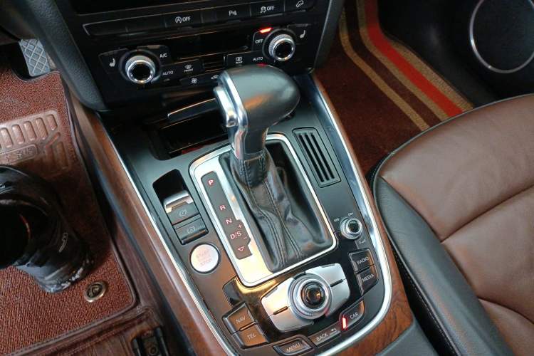 Used Audi Q5 2016 40 TFSI Comfort Model