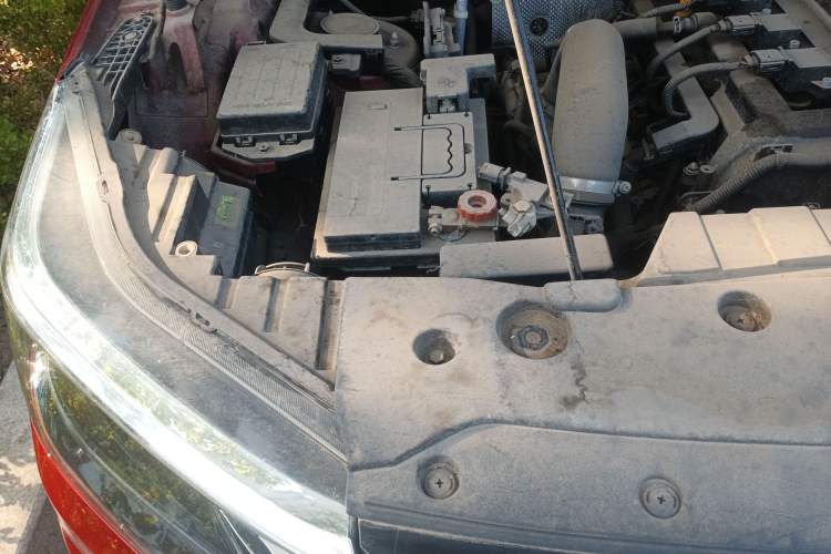 Used Oshan CX70 2017 CX70T 1.5T Automatic Luxury Edition
