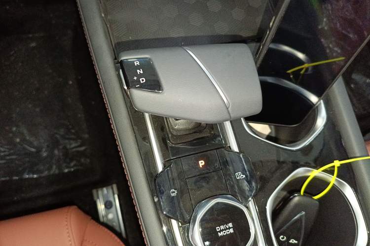 Used Changan Eado 2025 PLUS 1.4T Dual-Clutch High-Energy Version
