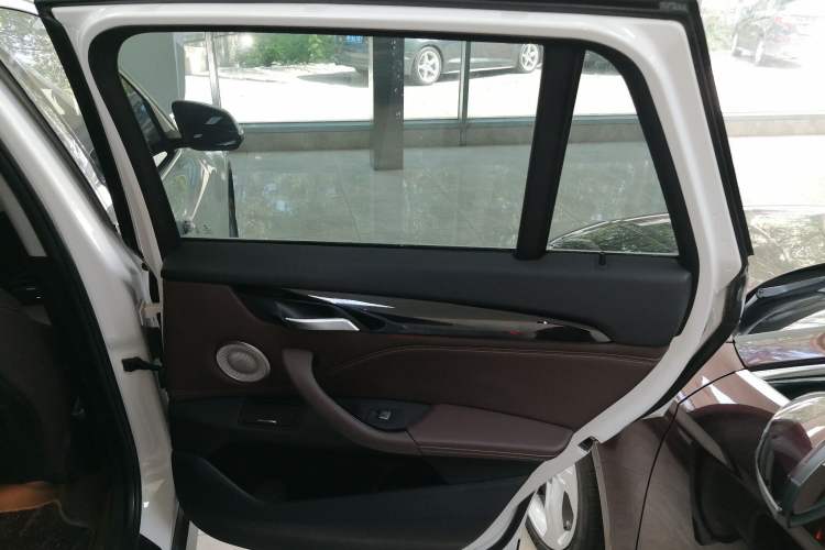 Used BMW X1 2022 sDrive25Li Leading Model