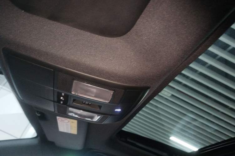 Used Mazda Atenza 2017 2.5L Blue Sky Prestige Edition
