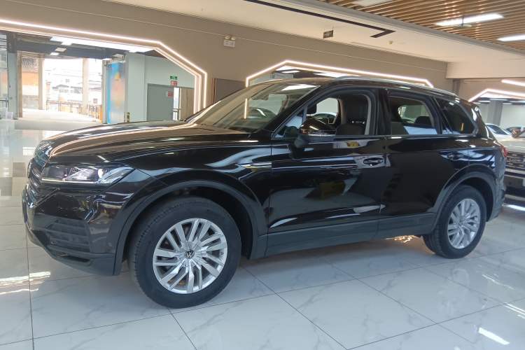 Used Volkswagen Touareg 2021 2.0 TSI Flagship Special Edition
