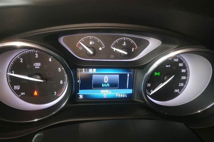 Used Buick Envision 2020 20T Two-Wheel Drive Luxury Model
