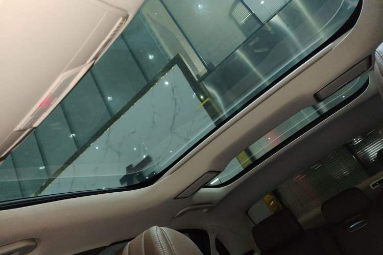 Used Mercedes-Benz E-Class 2020 E 260 L
