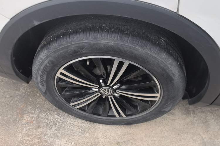 Used Volkswagen Tiguan L 2018 330TSI Automatic Two-Wheel Drive Flagship Edition
