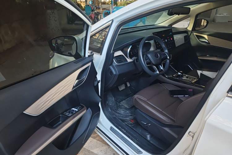 Used BYD Song MAX New Energy 2022 DM-i 105KM Executive Edition
