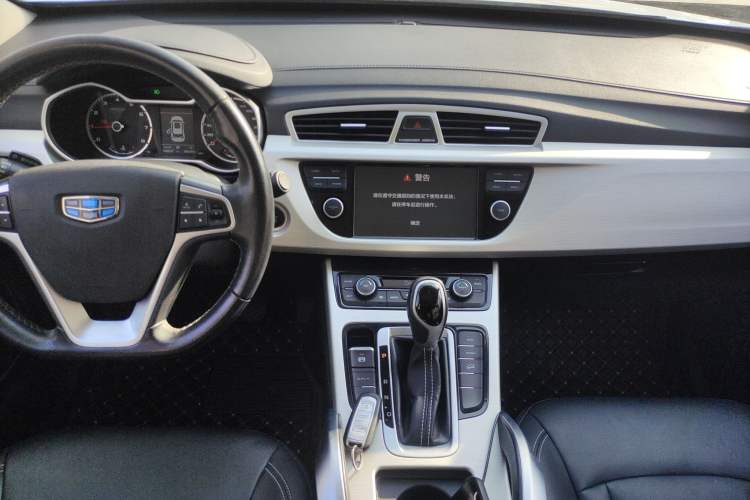 Used Geely Auto Emgrand X7 Sport 2018 1.8TD Automatic Two-Wheel Drive Zhiya Model
