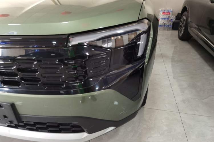 Used Ford Equator Sport 2025 EcoBoost 170 Platinum Edition