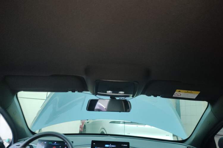 Used BYD Qin PLUS 2024 Honor Edition EV 420KM Leading Model
