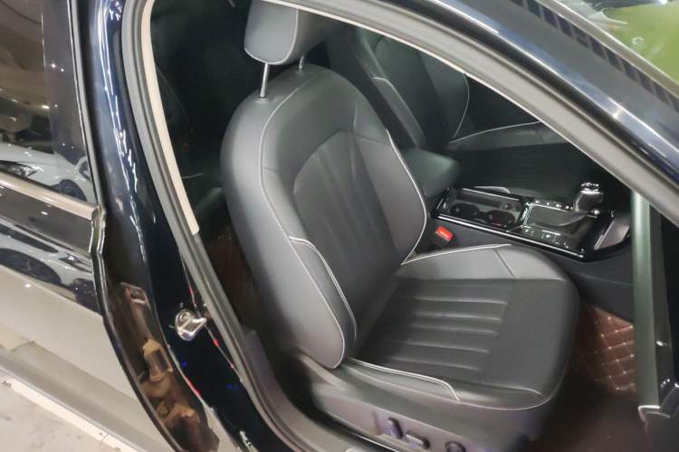 Used Volkswagen Passat New Energy 2023 430 PHEV Hybrid Elite Edition
