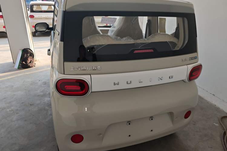 Used Wuling Hongguang MINIEV 2024 3rd Generation 215km Youth Edition