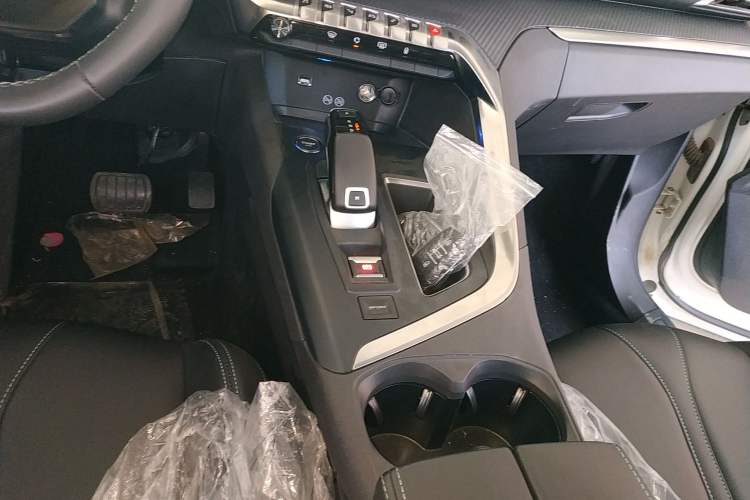 Used Peugeot 5008 2021 360THP 5-Seater Strength Edition