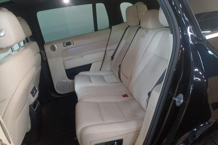 Used Li Auto L7 2023 Pro Model
