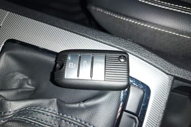 Used Roewe RX5 2020 20T Automatic 4G Connect Superior Flagship Edition
