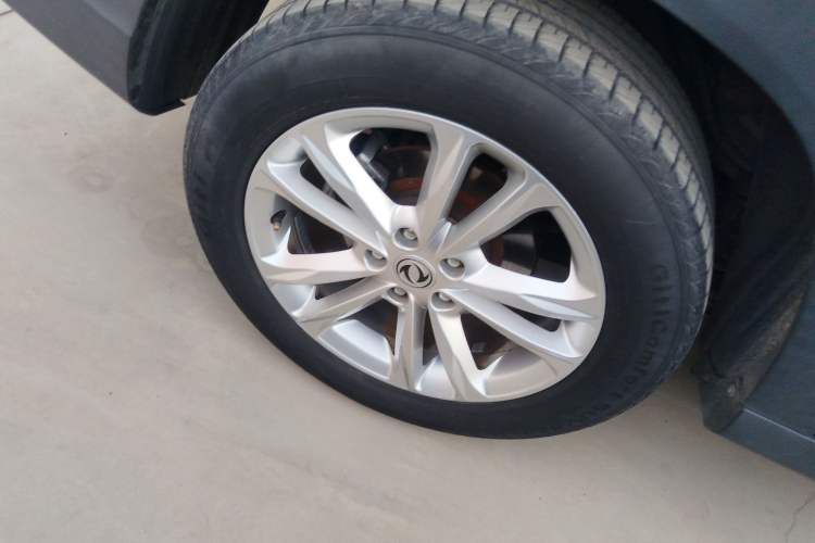 Used Dongfeng Fengon S560 2019 1.8L Manual Urban Model