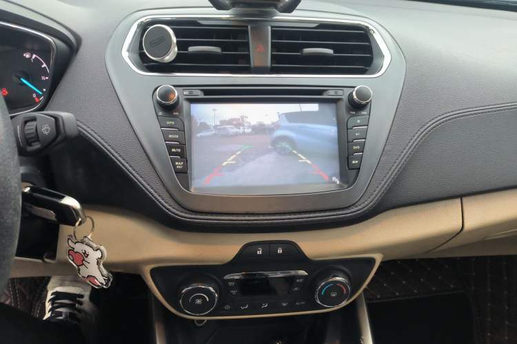 Used Ford Escort 2015 1.5L Automatic Fashion Model
