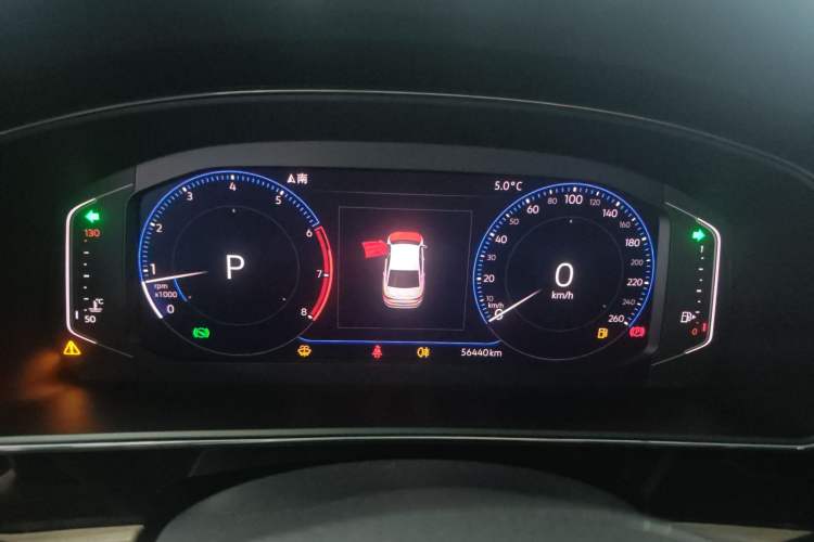 Used Volkswagen Passat 2019 330TSI Luxury Edition China VI Standard
