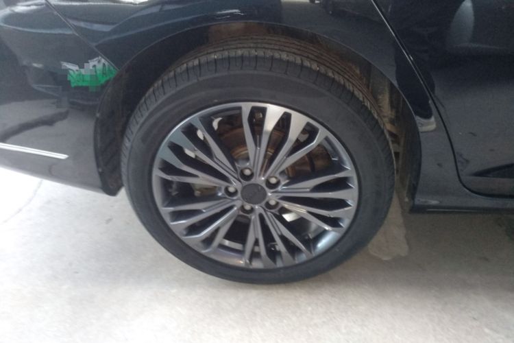 Used Dongfeng Aeolus Yixuan MAX 2021 1.5T Super-Powered Dad Edition
