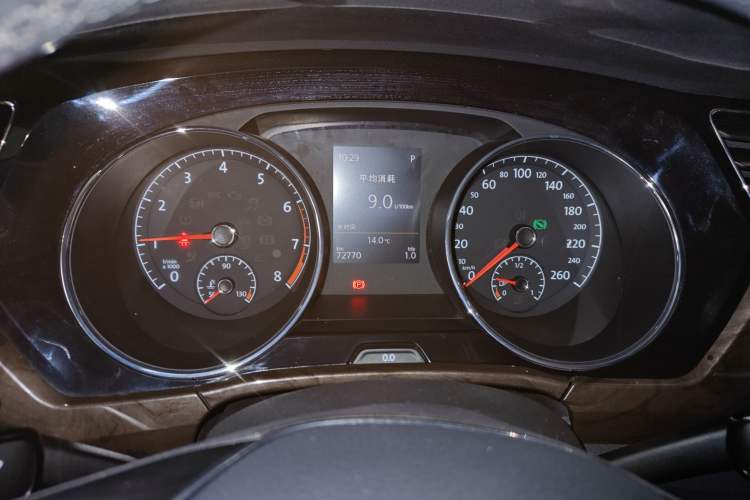 Used Volkswagen Touran 2016 Volkswagen Touran L 330TSI DSG Luxury Edition