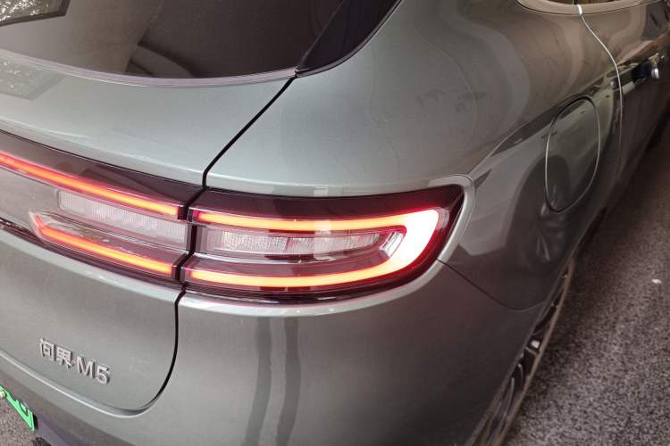 Used Hima AITO M5 2022 Range-Extended Rear-Drive Standard Version