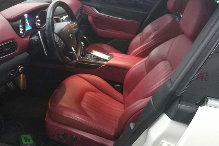 Used Maserati Levante 2019 3.0T Standard Version China VI
