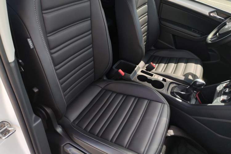 Used Volkswagen Touran 2018 Volkswagen Touran L 280TSI DSG Style Edition 7 Seats China VI Standard
