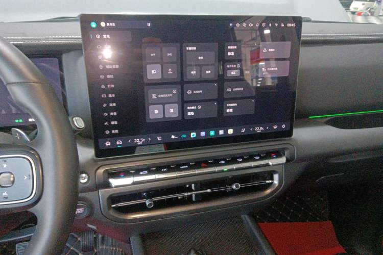 Used Tank 300 New Energy 2025 Hi4-T
