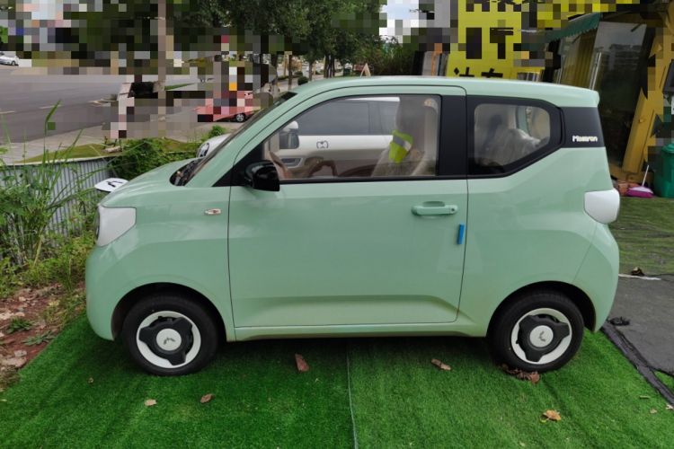Used Wuling Hongguang MINIEV 2024 3rd Generation 215km Youth Edition
