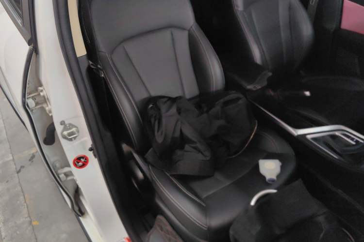 Used Geely Auto Vision X3 2019 Upgraded Model 1.5L CVT Elite Version
