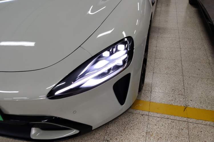 Used  SU7 2024 Four-Wheel Drive Ultra-Long Range Advanced Intelligent Driving Max Edition
