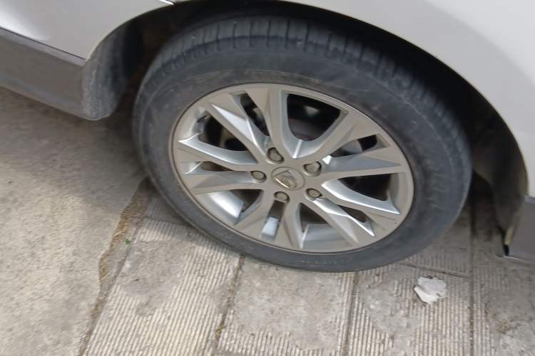 Used Baojun 730 2016 1.5L Manual Comfort Version 7 Seats China V Emission Standard
