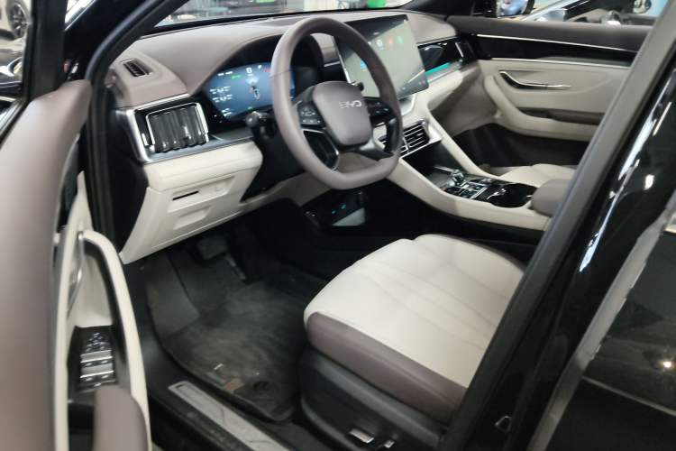 Used BYD Song PLUS New Energy 2025 DM-i Intelligent Driving 160KM Flagship Model
