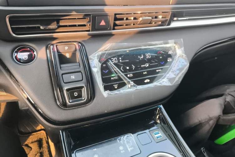 Used Honda Elysion 2024 2.0L eHEV Luxury Edition