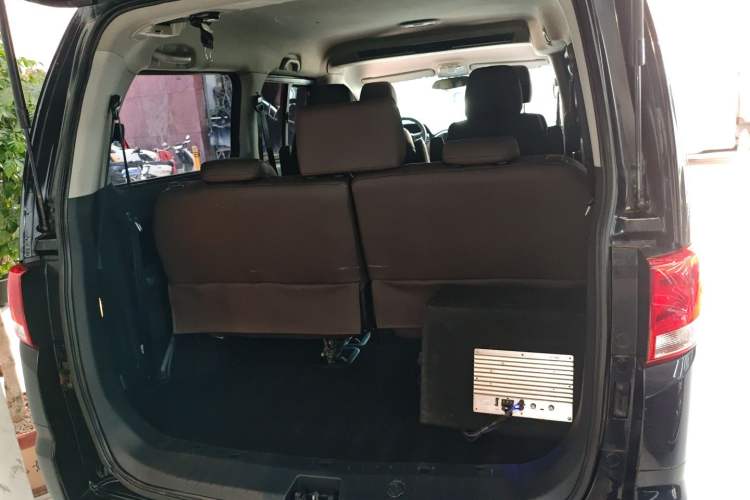 Used  M4 2019 Business Series 2.0L Manual - China VI Standard