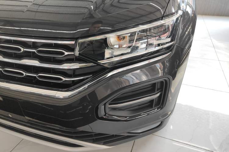 Used Volkswagen Tayron 2020 330TSI Two-Wheel Drive Luxury Smart Connectivity Version