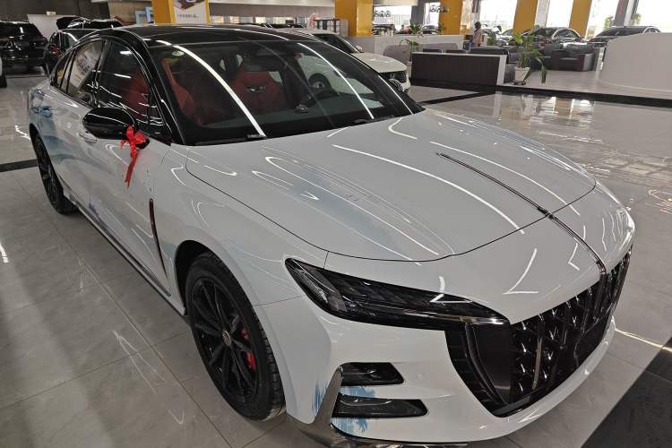 Used Hongqi H6 2024 2.0T ZhiShang Version