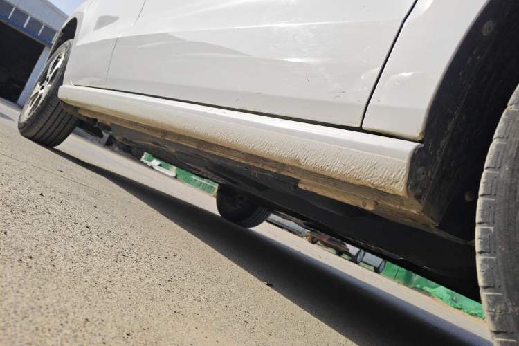 Used Volkswagen Polo 2014 1.4L Manual Fashion Edition
