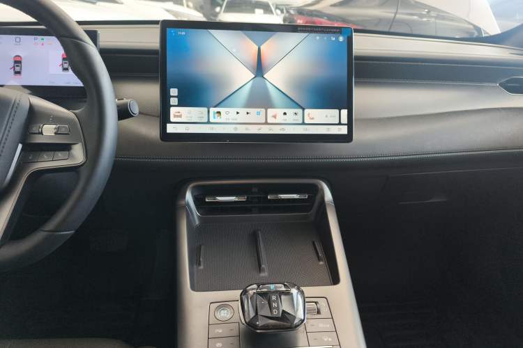 Used BYD Qin PLUS 2025 DM-i Smart Drive 120KM Superior Model