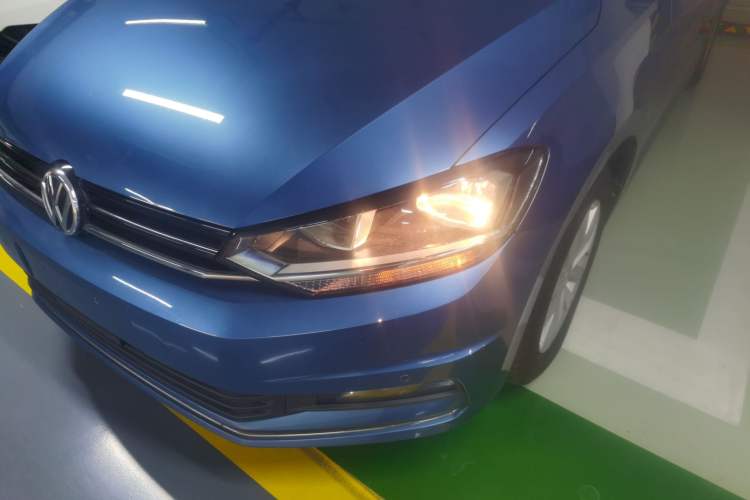 Used Volkswagen Touran 2018 Volkswagen Touran L 280TSI DSG Comfort Edition 7 Seats China V Emission Standard