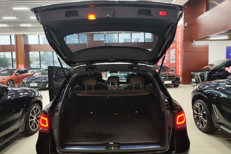 Used Mercedes-Benz GLC 2022 Refreshed GLC 300 L 4MATIC Dynamic Edition Prestige Version
