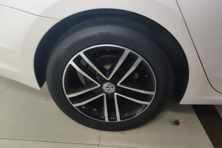 Used Volkswagen Lamando 2019 280TSI DSG Comfort Edition China VI standard
