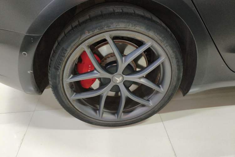 Used Tesla Model 3 2021 Revised Version II – Performance High-Performance All-Wheel-Drive Edition
