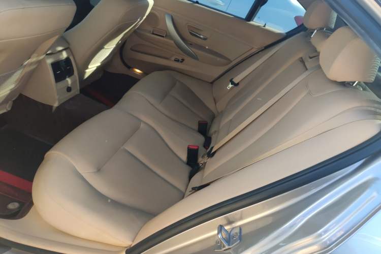 Used BMW 3 Series 2015 320Li Luxury Edition Fashion Model
